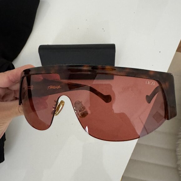 Dezi THIQUE FIERY TORTOISE / BURGUNDY sunglasses- never worn - Picture 6 of 6